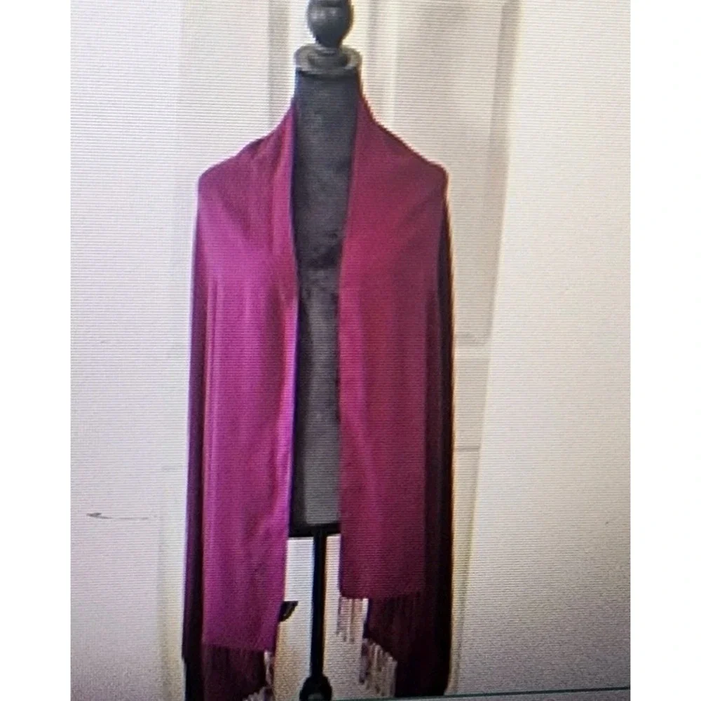 Shawl/ Scarf/Wrap by Pashmina in burgandy 35 x 72
